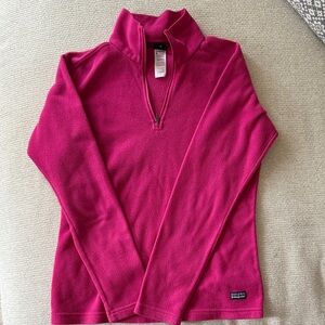 Patagonia Women's Fuchsia Half-Zip Sweater